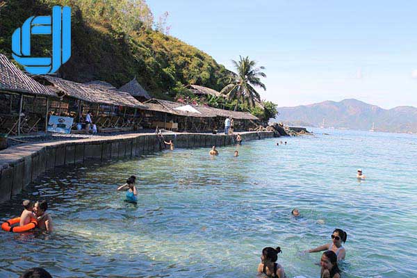 du lịch nha trang cho gia đình 10 người